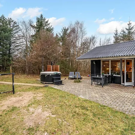 Lovely 6-person With Outdoor Sauna - 1007 * Ringkøbing