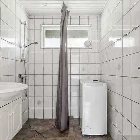 Lovely 6-person With Outdoor Sauna - 1007 Dom wakacyjny *